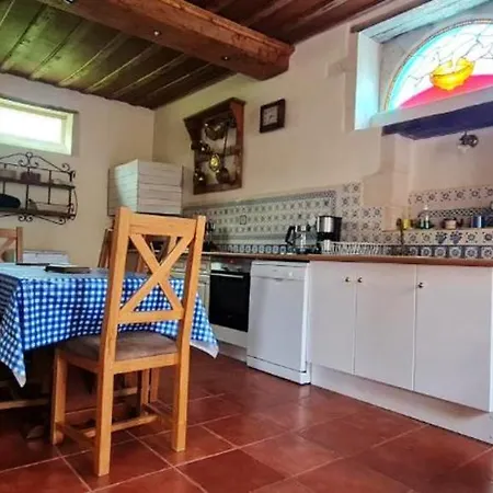 Maison Spacieuse A Avec Jardin 펜션 *